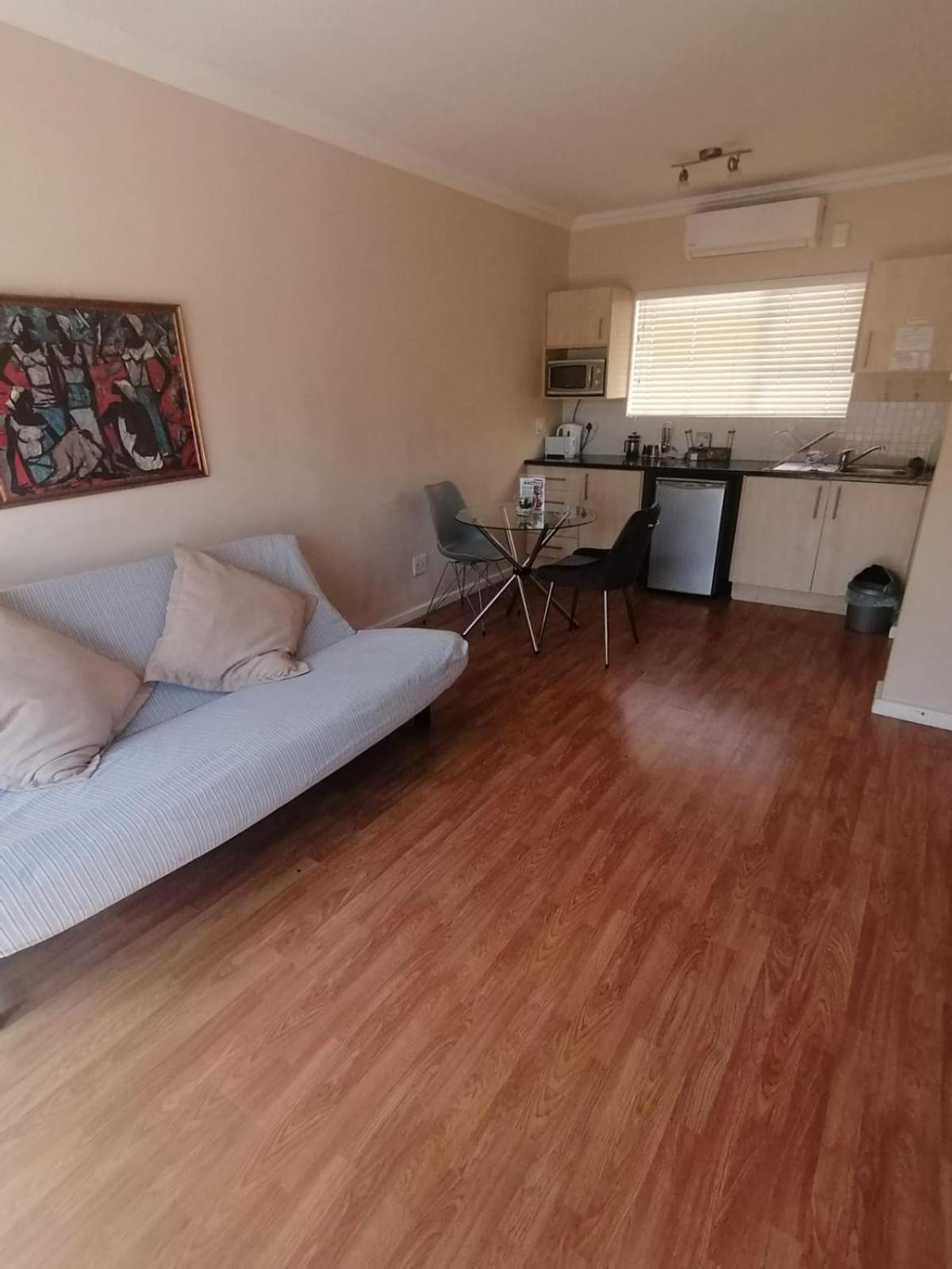 Jenvey House Selfcatering Apartments & Bnb Port Elizabeth Bagian luar foto