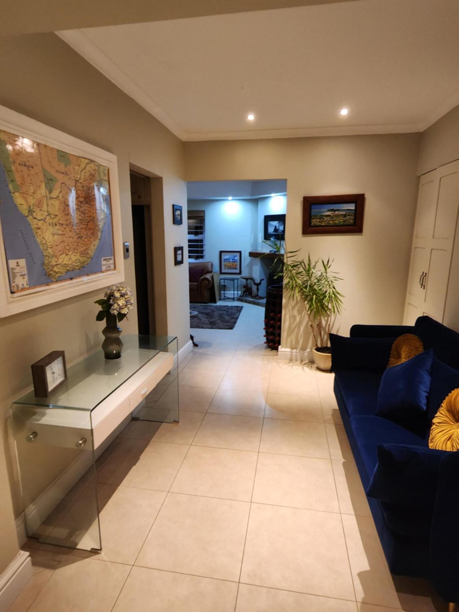 Jenvey House Selfcatering Apartments & Bnb Port Elizabeth Bagian luar foto